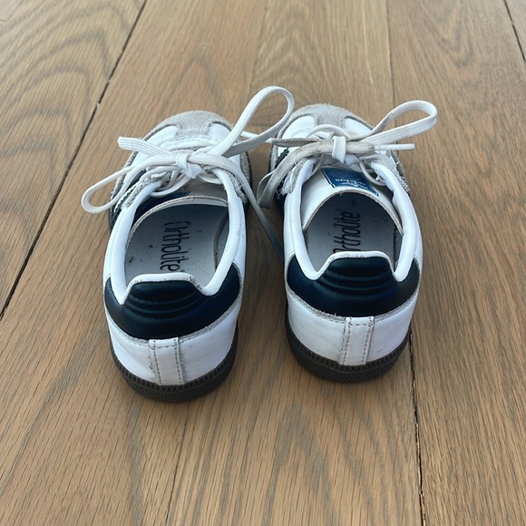 Adidas Samba Little kids size 11 - Picture 2 of 3